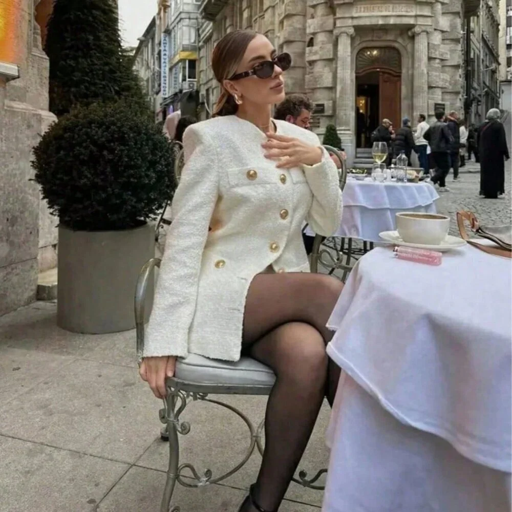 Elegant Women's Long Sleeve Metal Button Decor Jacket - Picture 3 of 4